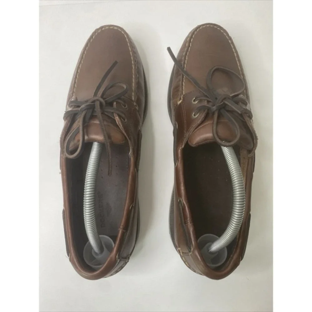 Dockers Men's Castaway Leather Casual Classic Boat Shoe. Size 10.5M VERY GOOD